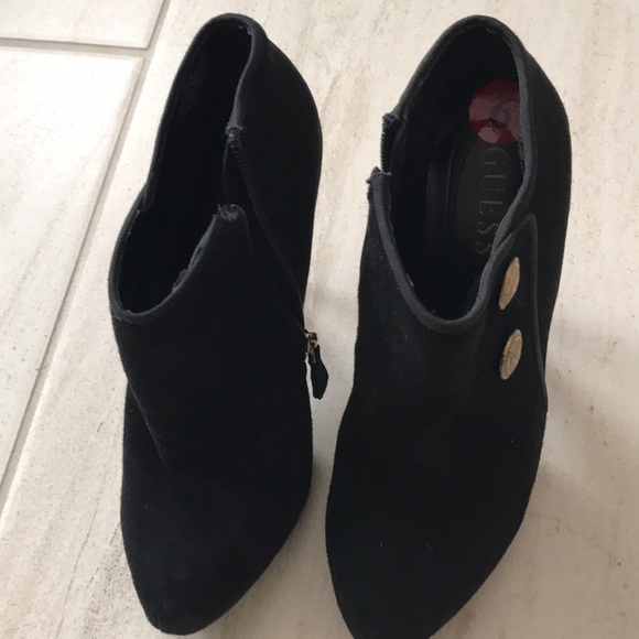Never worn Black Guess Booties - Picture 2 of 7